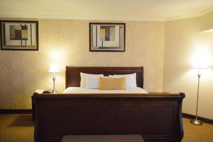 Best Western Plus Nuevo Laredo Inn & Suites Номер фото